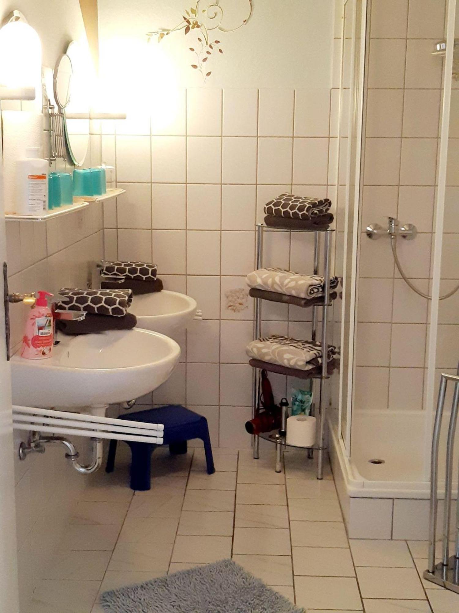 Ferienwohnungen-Im-Koog ヴェッセルブレナーコーク エクステリア 写真